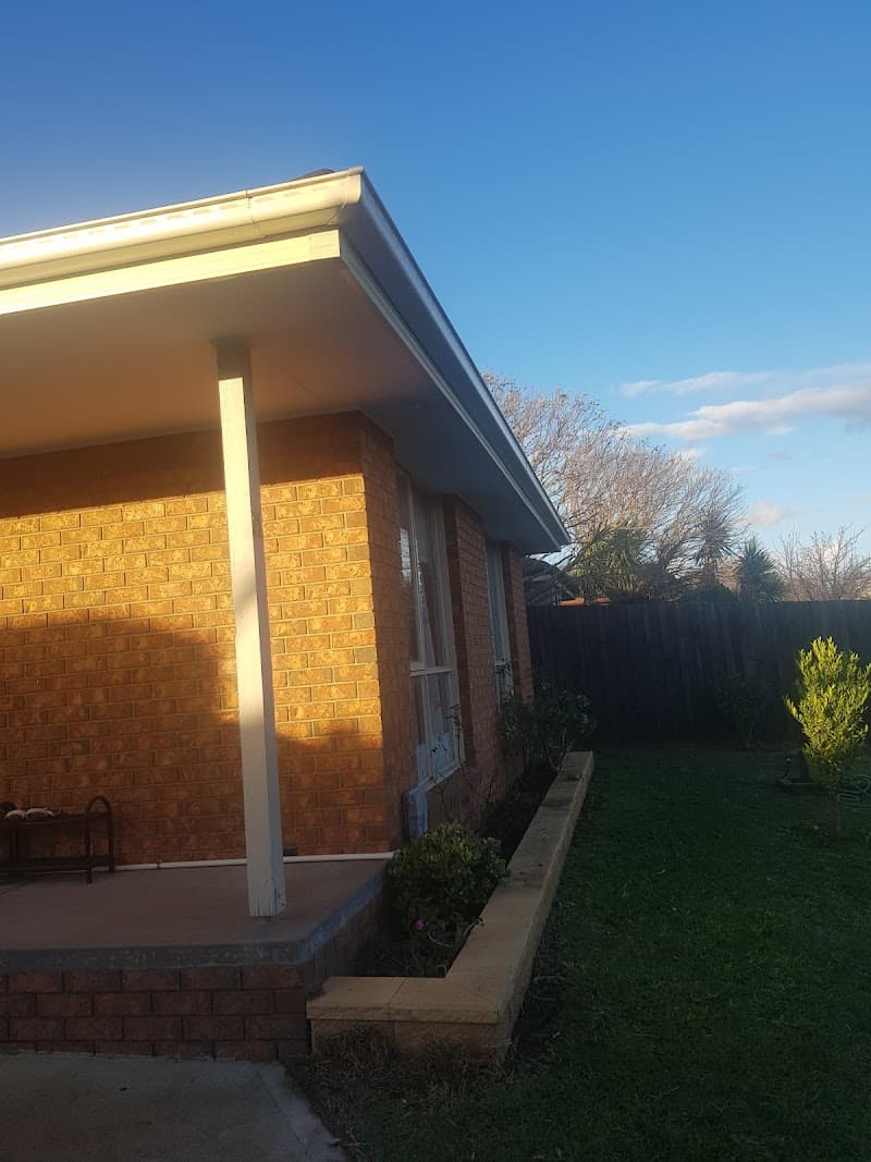 Fascia Gutter Services gutter cleaning work in Dandenong