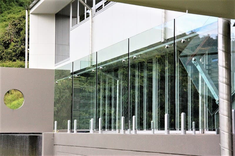 Fast Glass Geelong glass & glazier work in Moolap