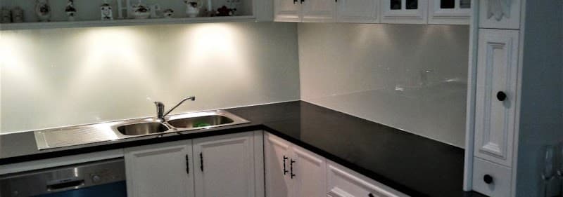 Fast Glass Geelong glass & glazier work in Moolap