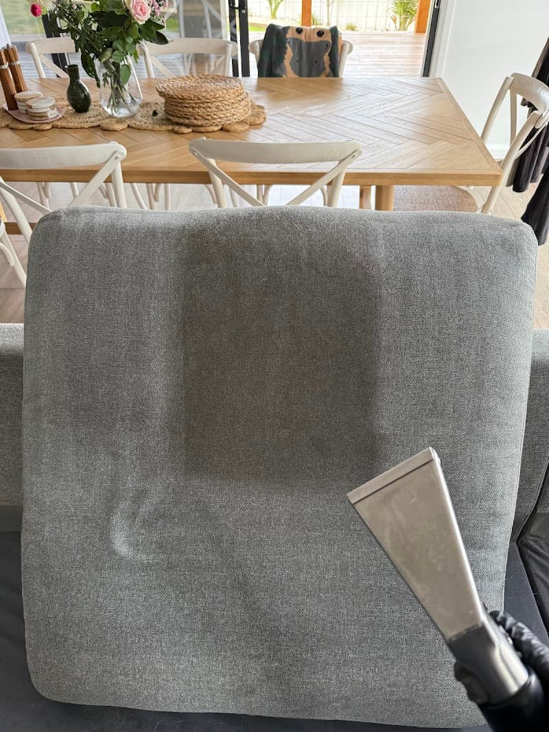 Fastline Carpet Cleaning & Steam Cleaning Services carpet cleaning work in Pakenham