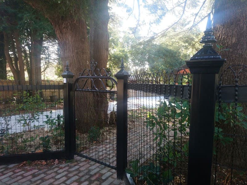 Fence & Gate Specialist | Colorbond | Rural | Chainwire Metal Fence Blue Mountains fencing work in Springwood