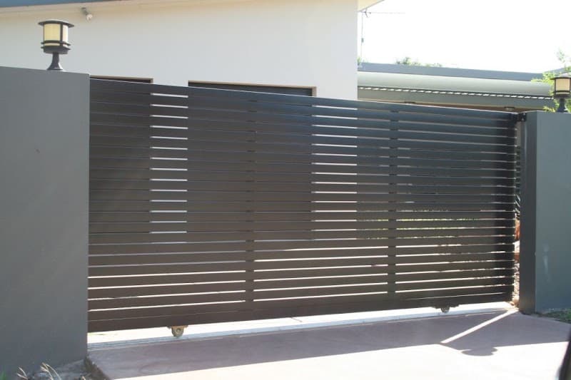 Fence Factory fencing work in Berrimah