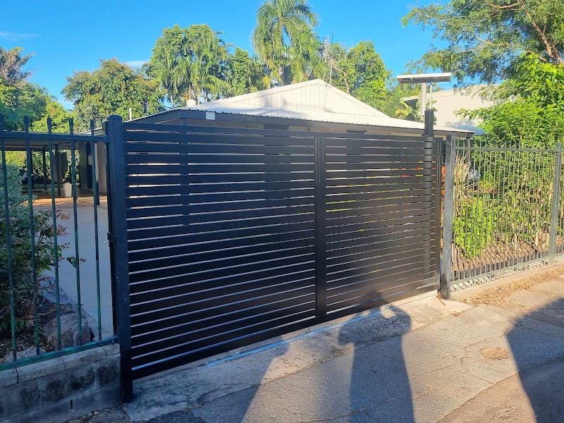 Fence Factory fencing work in Berrimah