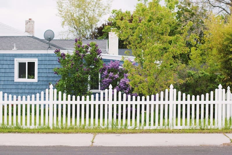 Fencing Around fencing work in Garbutt