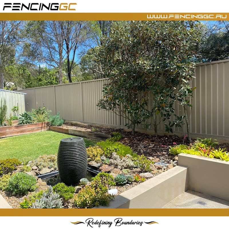 Fencing Gold Coast fencing work in Helensvale