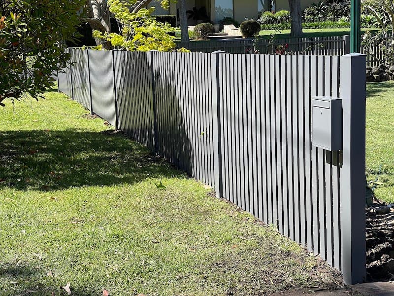 Fencing Manufacturers fencing work in West Gosford