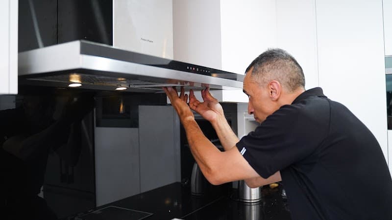 Fisher and Paykel Service and Repairs Specialist - Clint Tamihana appliance repair work in McDowall