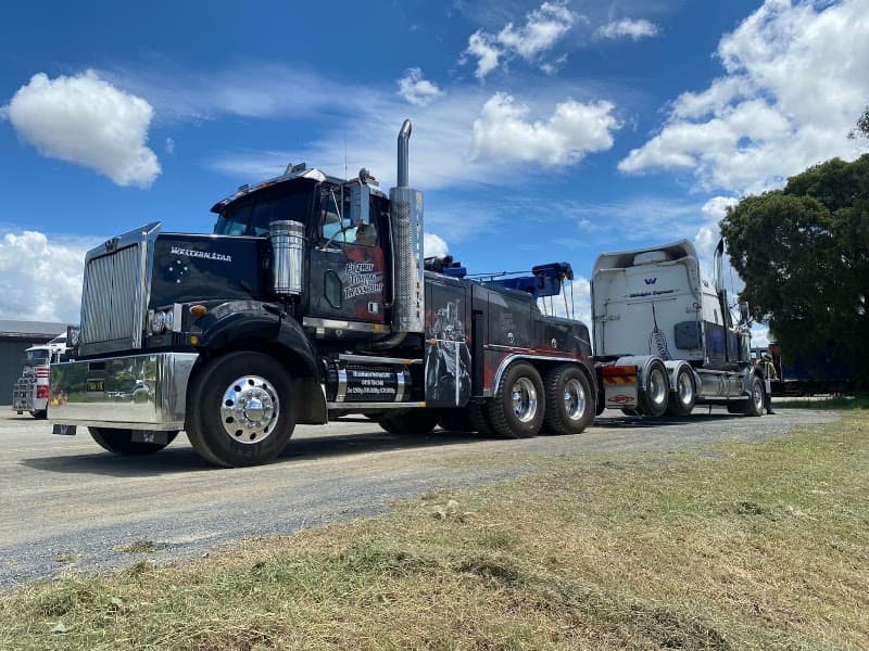 Fitzroy Towing & Transport removalist work in Parkhurst