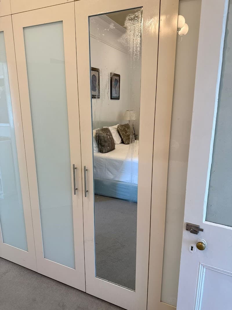Fixit Emergency Glass Repair glass & glazier work in North Bondi