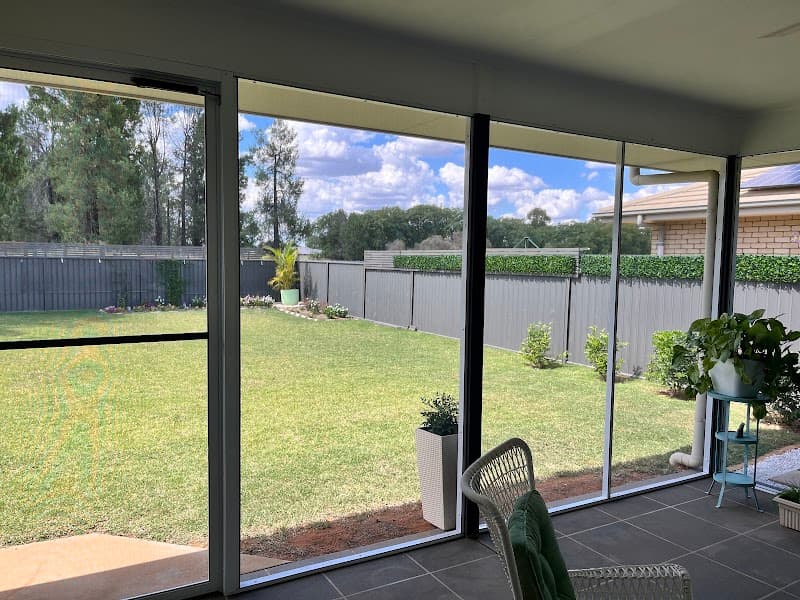Flamingo Screens glass & glazier work in Toowoomba City