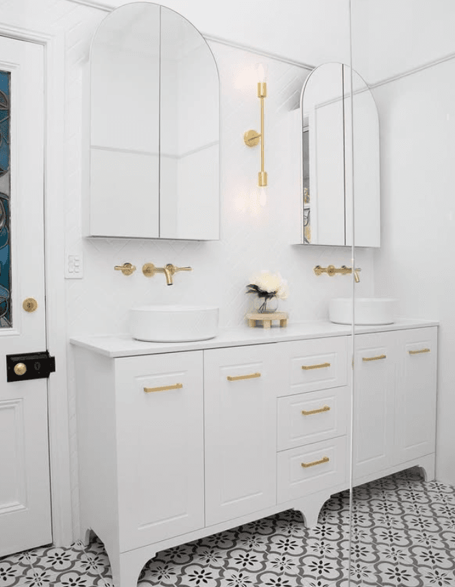 Flat Hill Constructions bathroom renovation work in Indooroopilly