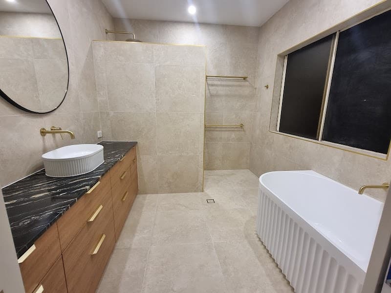 Flat Hill Constructions bathroom renovation work in Indooroopilly