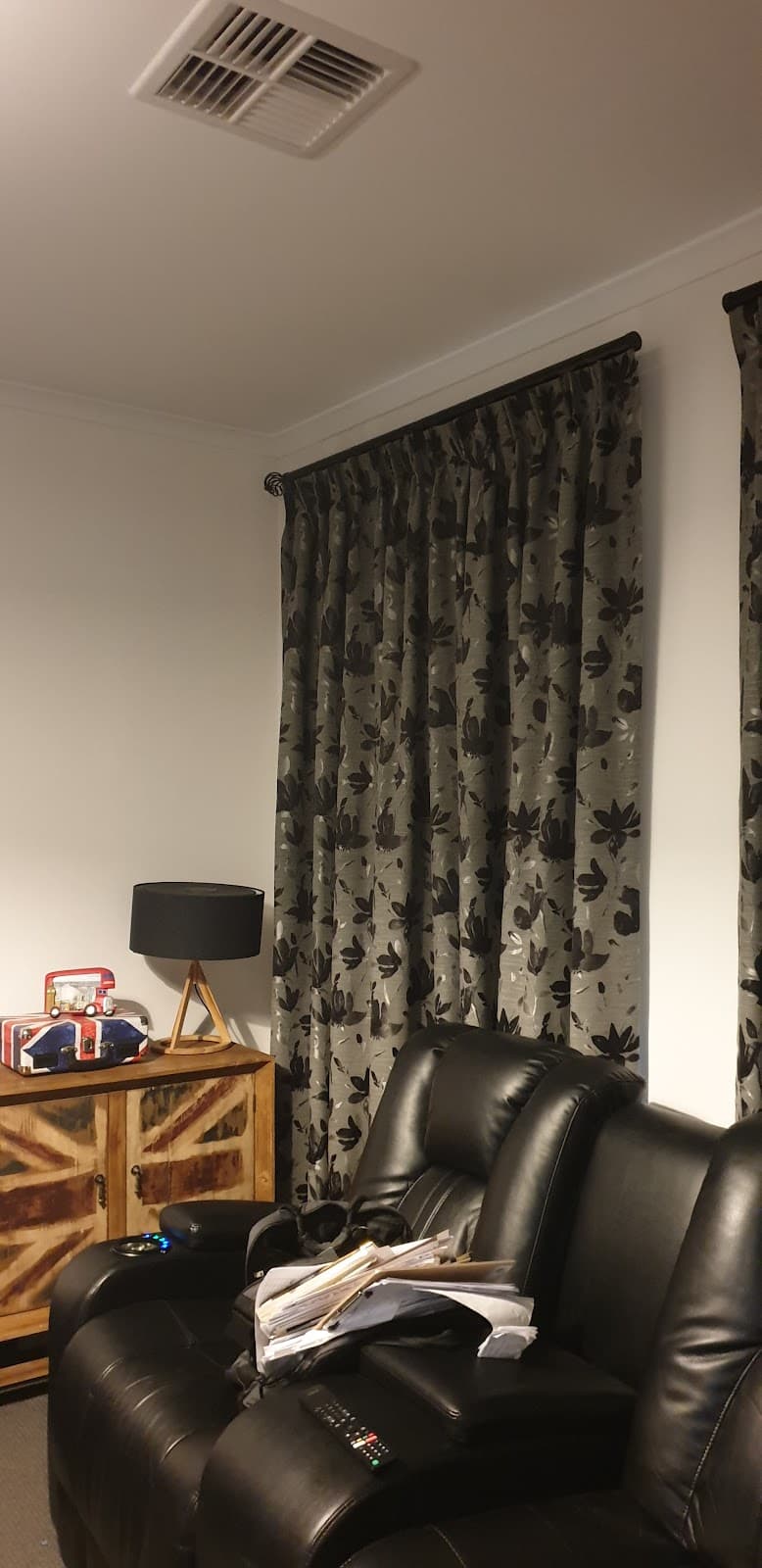 flawless curtains and blinds curtains & blinds work in Evanston South