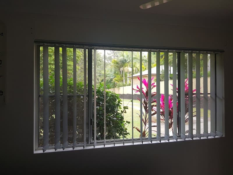Flower Blinds curtains & blinds work in Woodridge