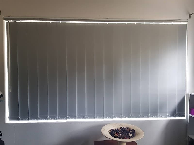 Flower Blinds curtains & blinds work in Woodridge