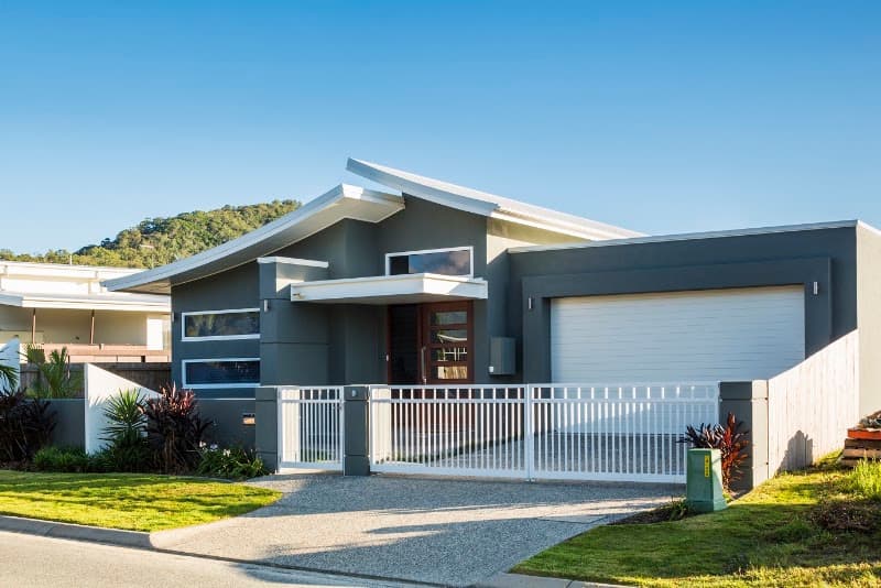 FNQ Roofing Solutions roofing work in Mirriwinni