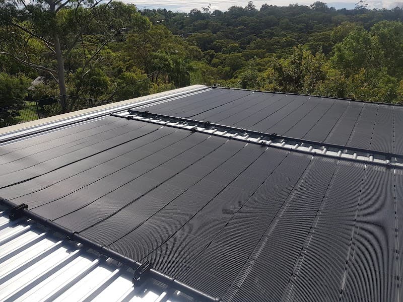 Four Seasons Pool Heating pool maintenance work in Penrith