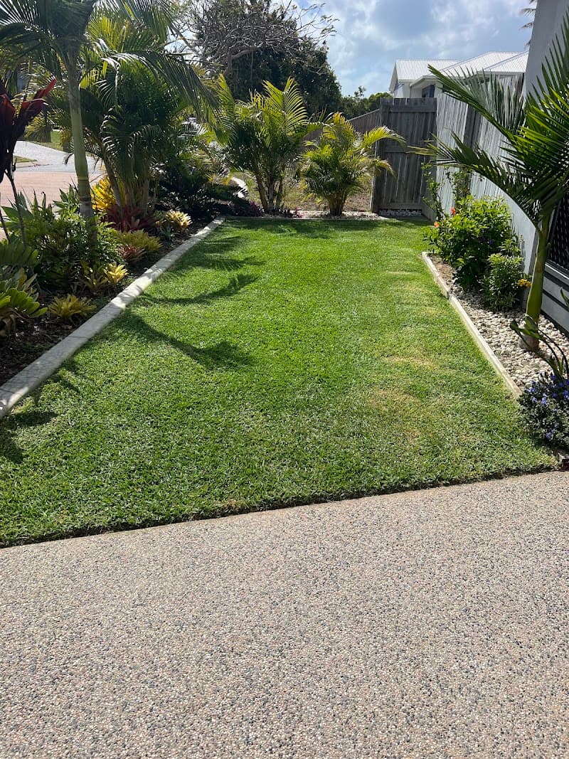 Fox Mowing & Gardening Eimeo | Lawn Mowing & Gardening Services gardening work in Eimeo