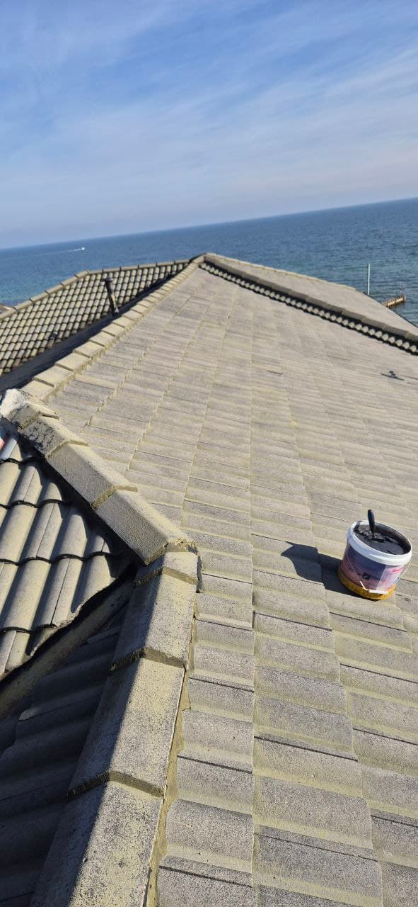 Frankston Peninsula Roofing roofing work in Narre Warren