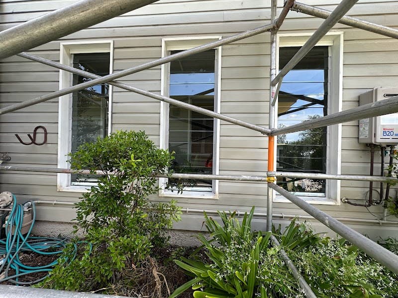 French Touch Property Maintenance I Handyman Services handyman work in Ashgrove