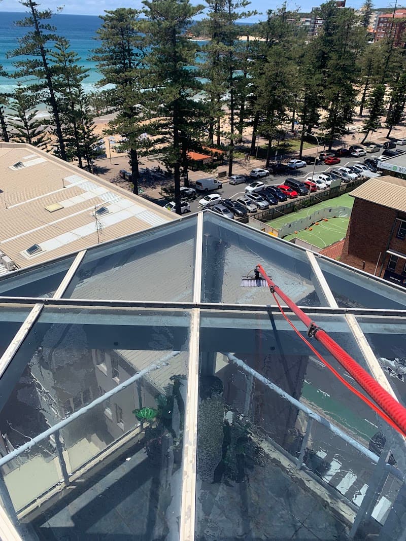 Freshwater Window and Gutter Cleaning gutter cleaning work in Freshwater