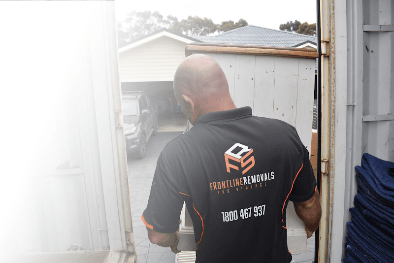 Frontline Removals And Storage removalist work in Port Macquarie