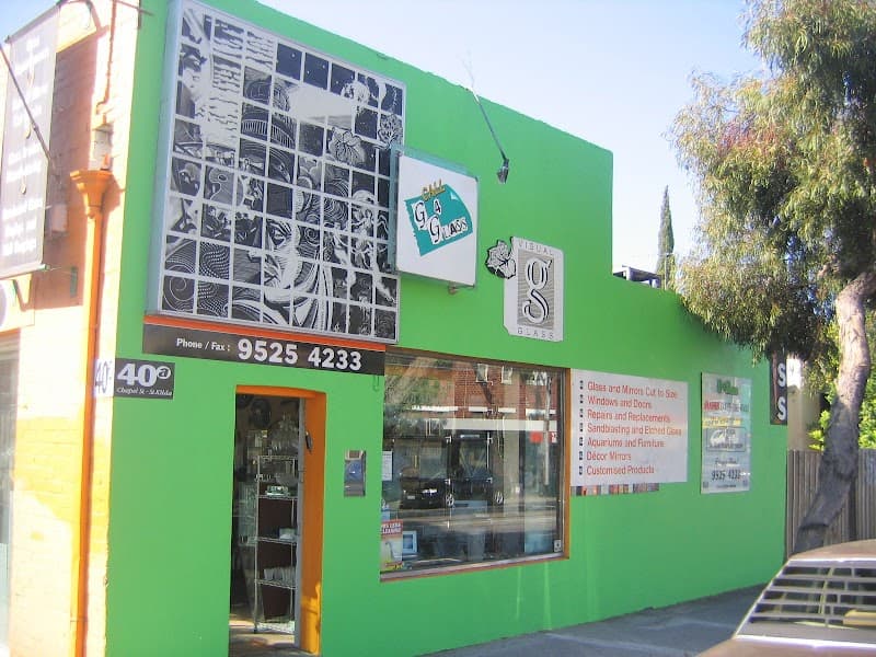 G 4 Glass glass & glazier work in St Kilda