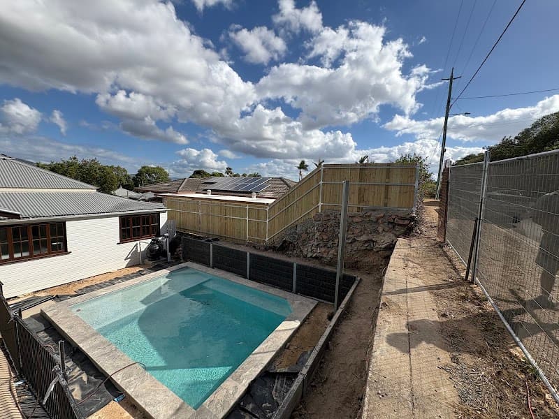 G & T HIRE Fencing & Pool inspections Townsville fencing work in Kelso