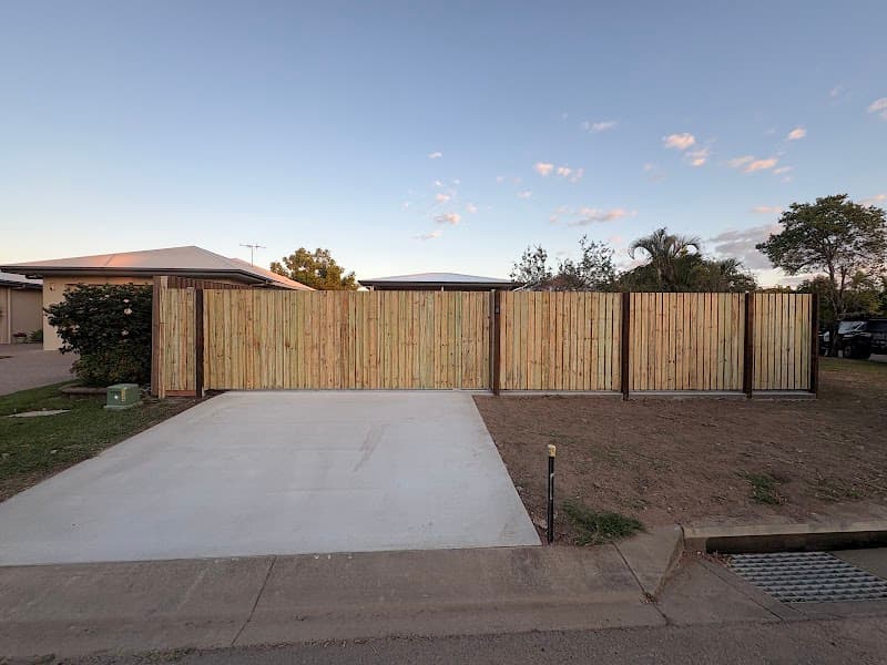 G & T HIRE Fencing & Pool inspections Townsville fencing work in Kelso