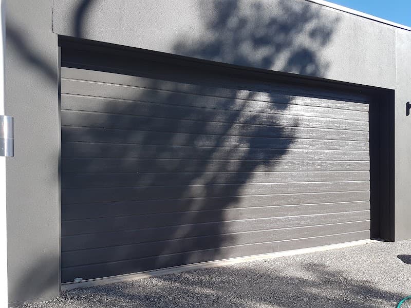 Garage Assist garage doors work in Redland Bay