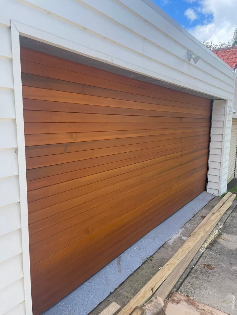 Garage Door Assist garage doors work in Charlestown