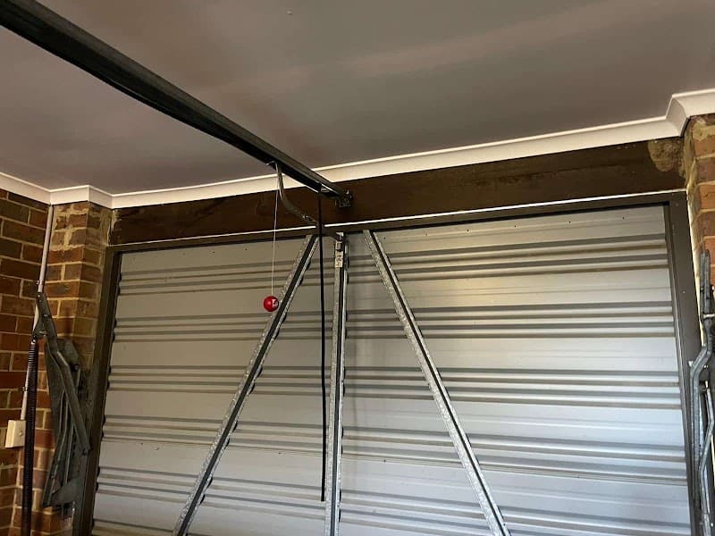 Garage Door Repair for Sydney garage doors work in Cromer