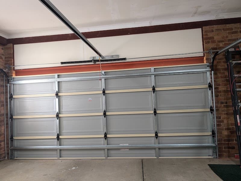 Garage Door Sales & Repairs P/L garage doors work in Castle Hill