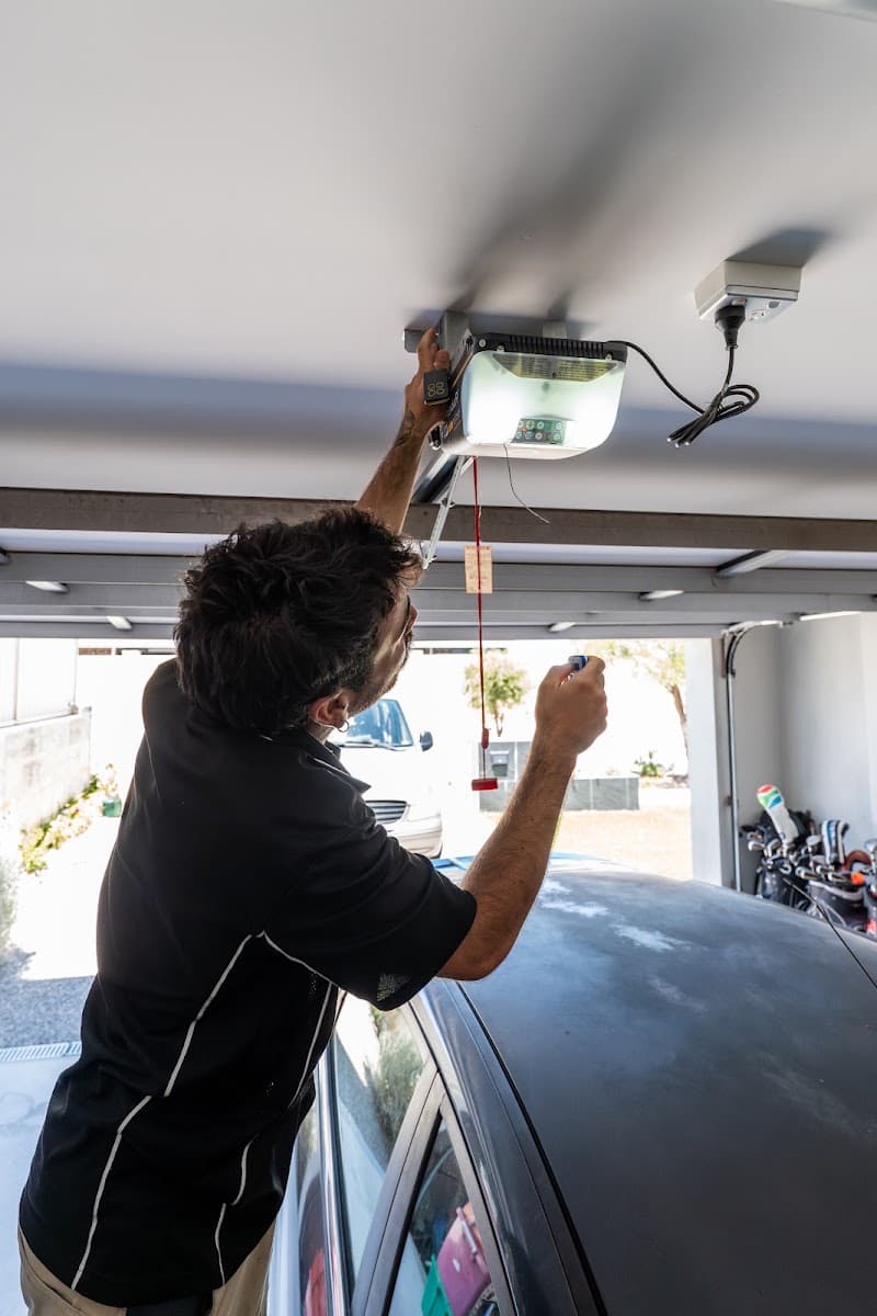 Garage Doors Perth Experts garage doors work in St James