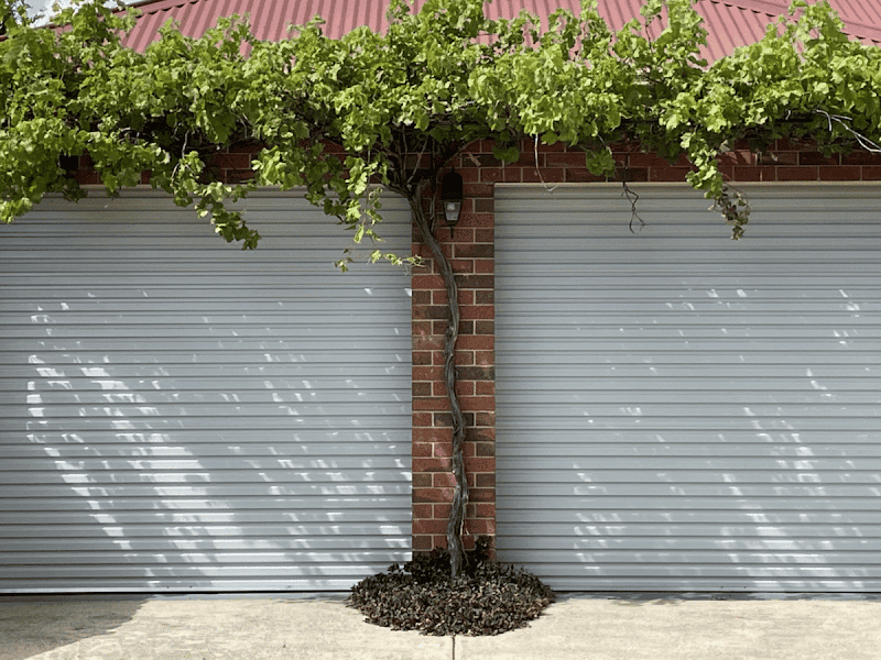 Garage Doors Pros Geelong garage doors work in Highton