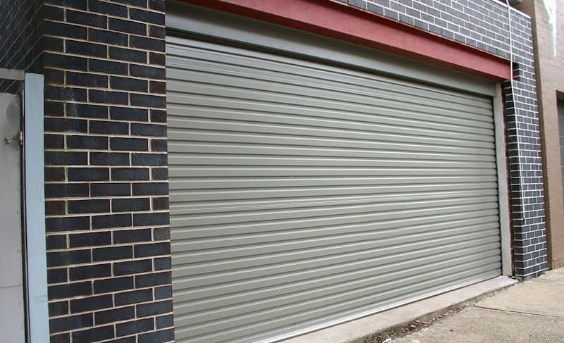Garage Doors South West garage doors work in East Bunbury