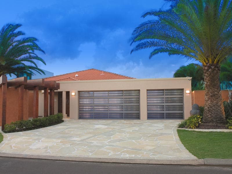 Garage Doors South West garage doors work in East Bunbury