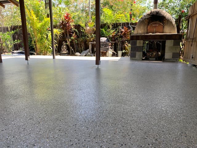 Garda floors concreting work in Manunda