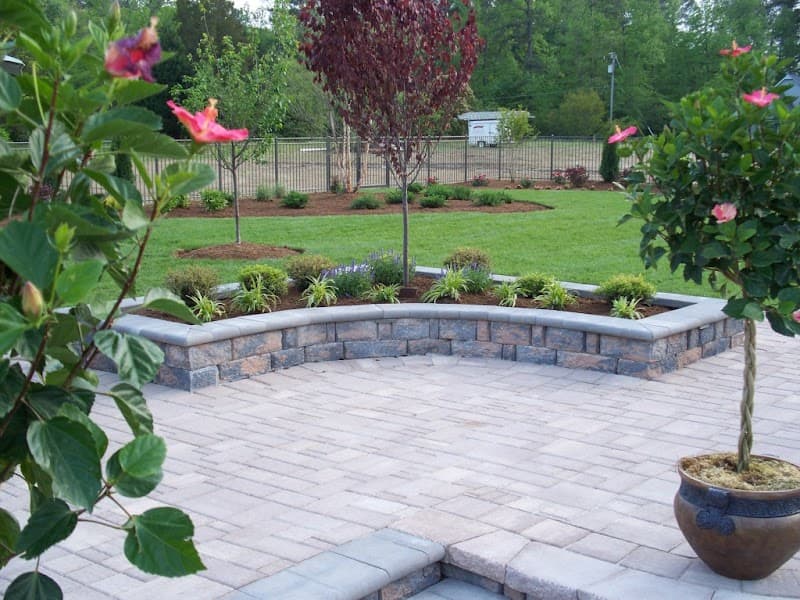 Garden Maintenance Sydney | Gardening Services & Lawn Mowing lawn care work in Chatswood