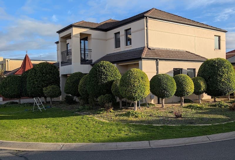 GardenMod lawn care work in North Adelaide