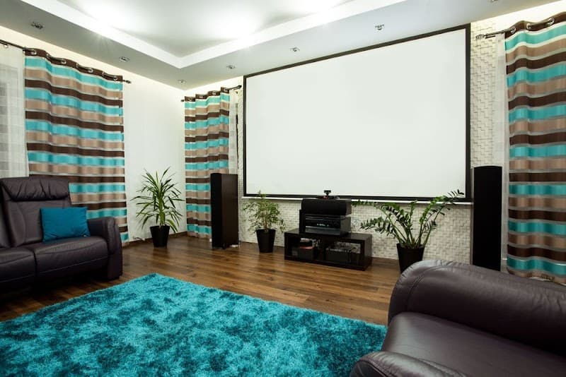 Garrow's TV & Antenna Services antenna & tv work in Caloundra West