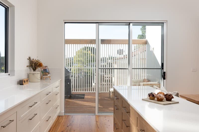 Garry Jeans Kitchens kitchen renovation work in Cardiff