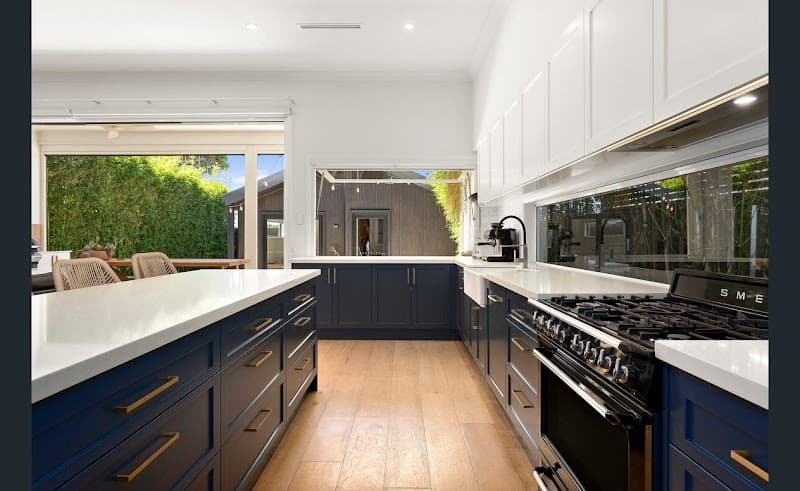 Garry Jeans Kitchens kitchen renovation work in Cardiff