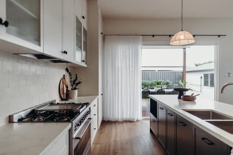 Garry Jeans Kitchens kitchen renovation work in Cardiff