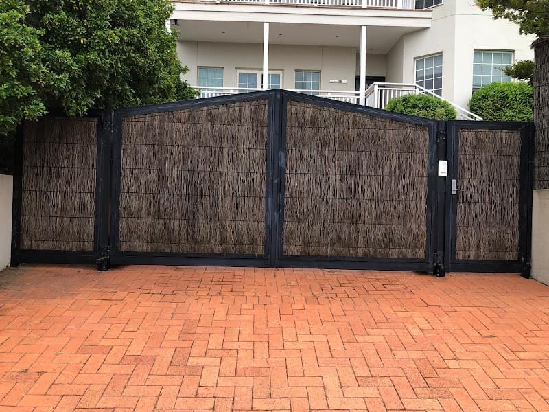 Gary Baker Classic Brushwood Fencing fencing work in Matcham