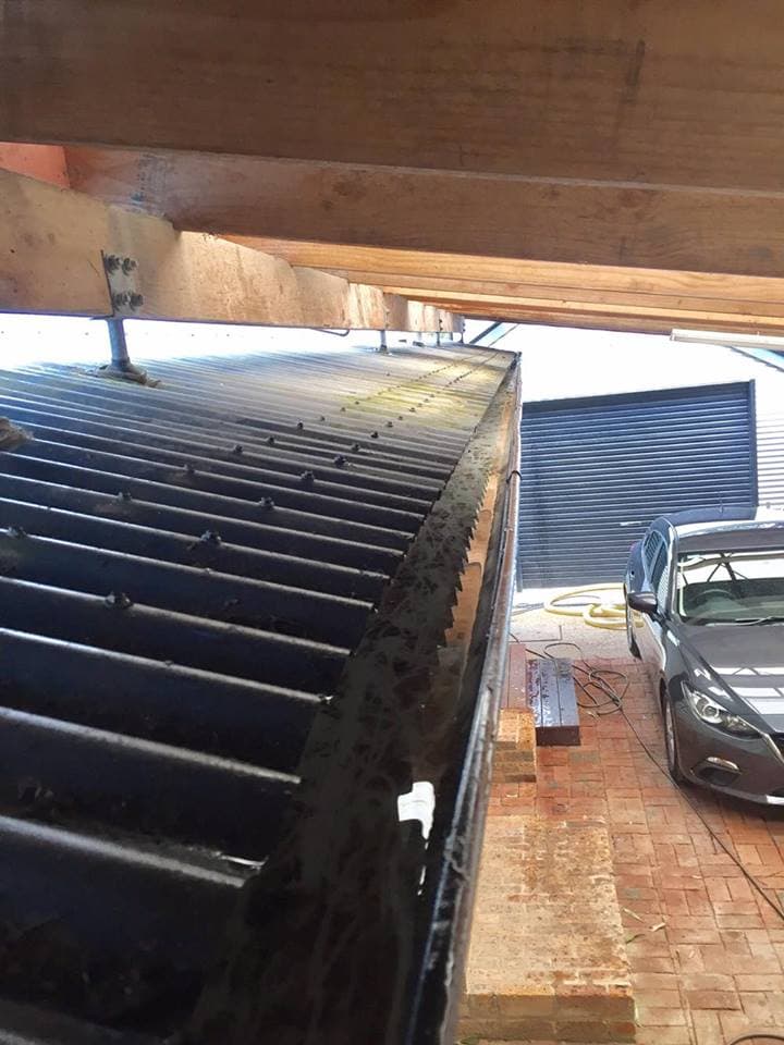 Gav's Gutter Cleaning gutter cleaning work in Croydon