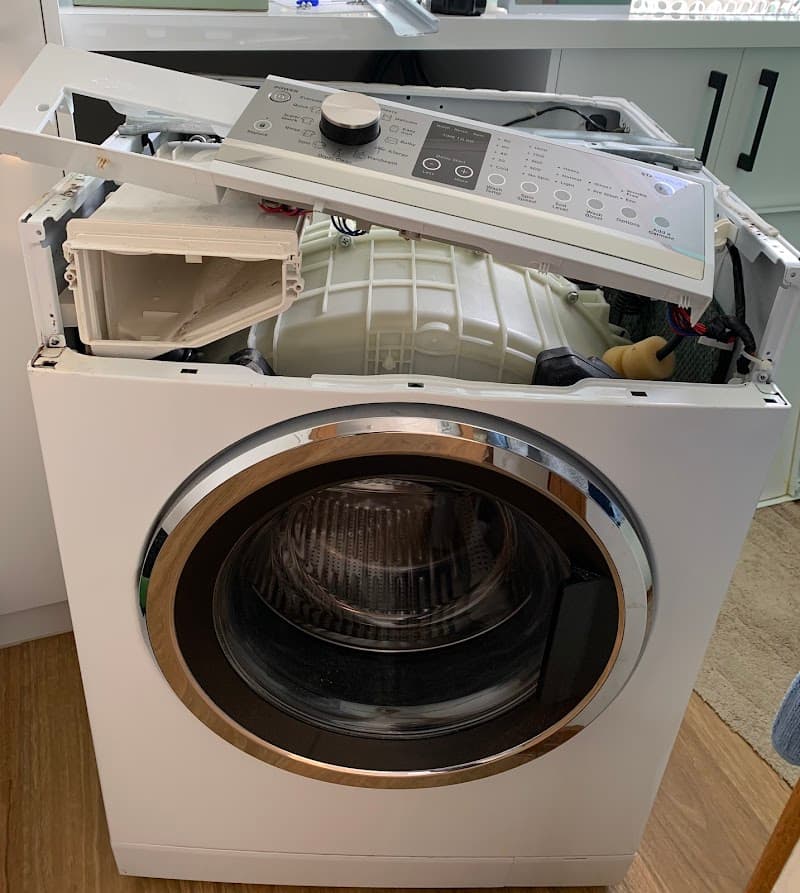 Geelong Appliance Service appliance repair work in East Geelong