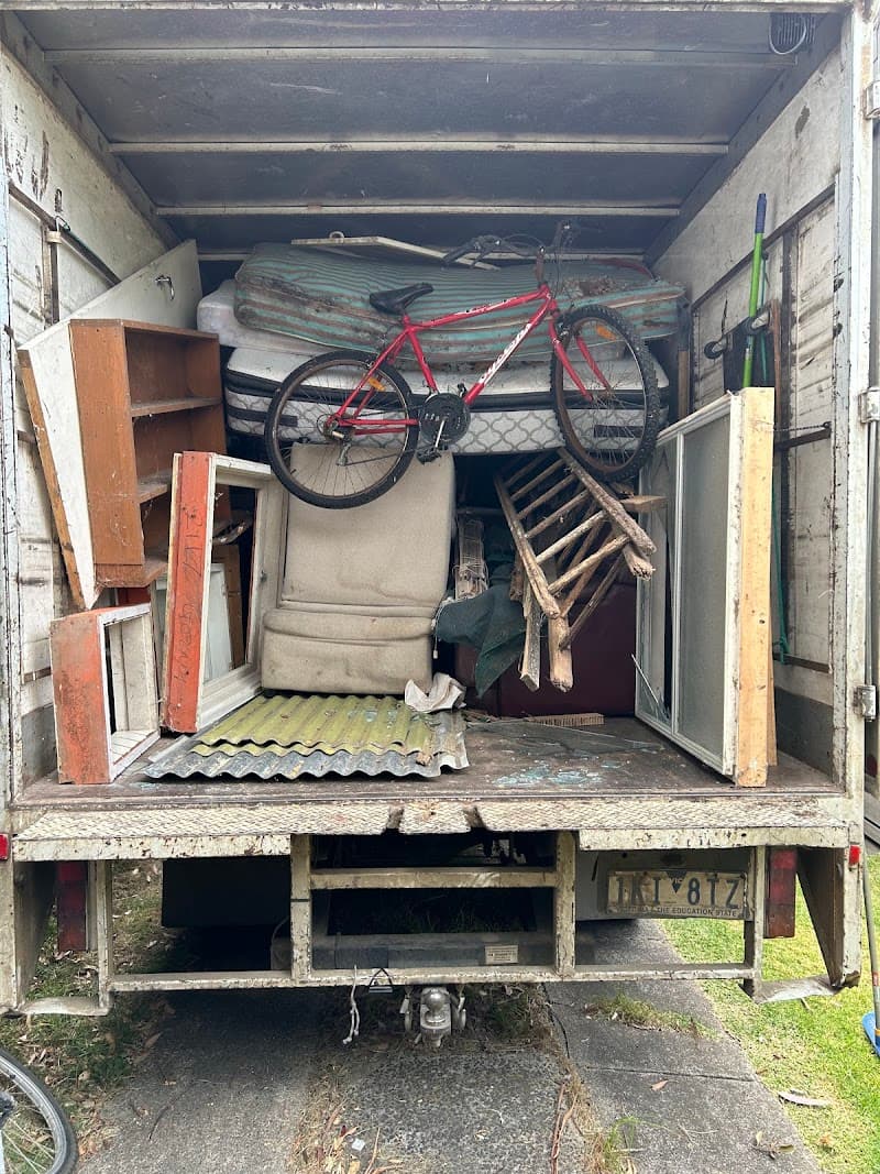 Geelong Rubbish Removal Service rubbish removal work in Geelong