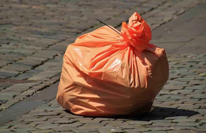 Geelong Skips rubbish removal work in South Geelong
