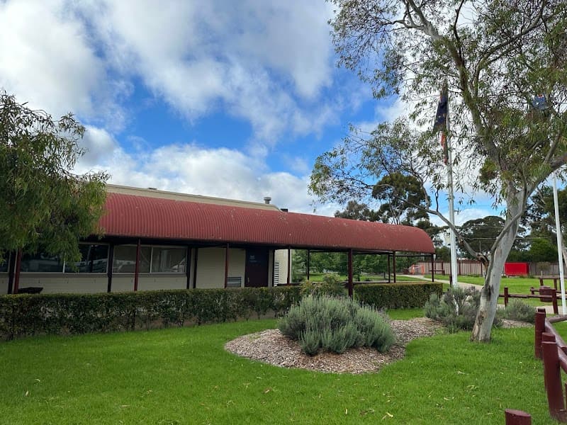 Geelong Softwash pressure washing work in Waurn Ponds